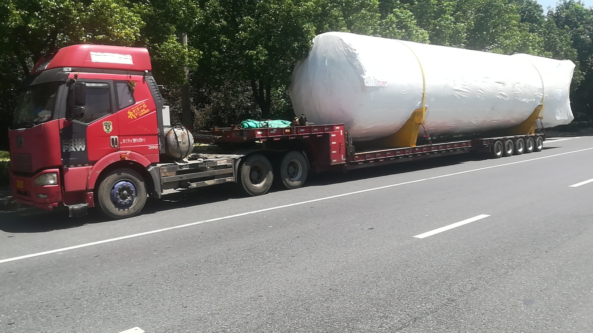 楚基超高超寬設備運輸