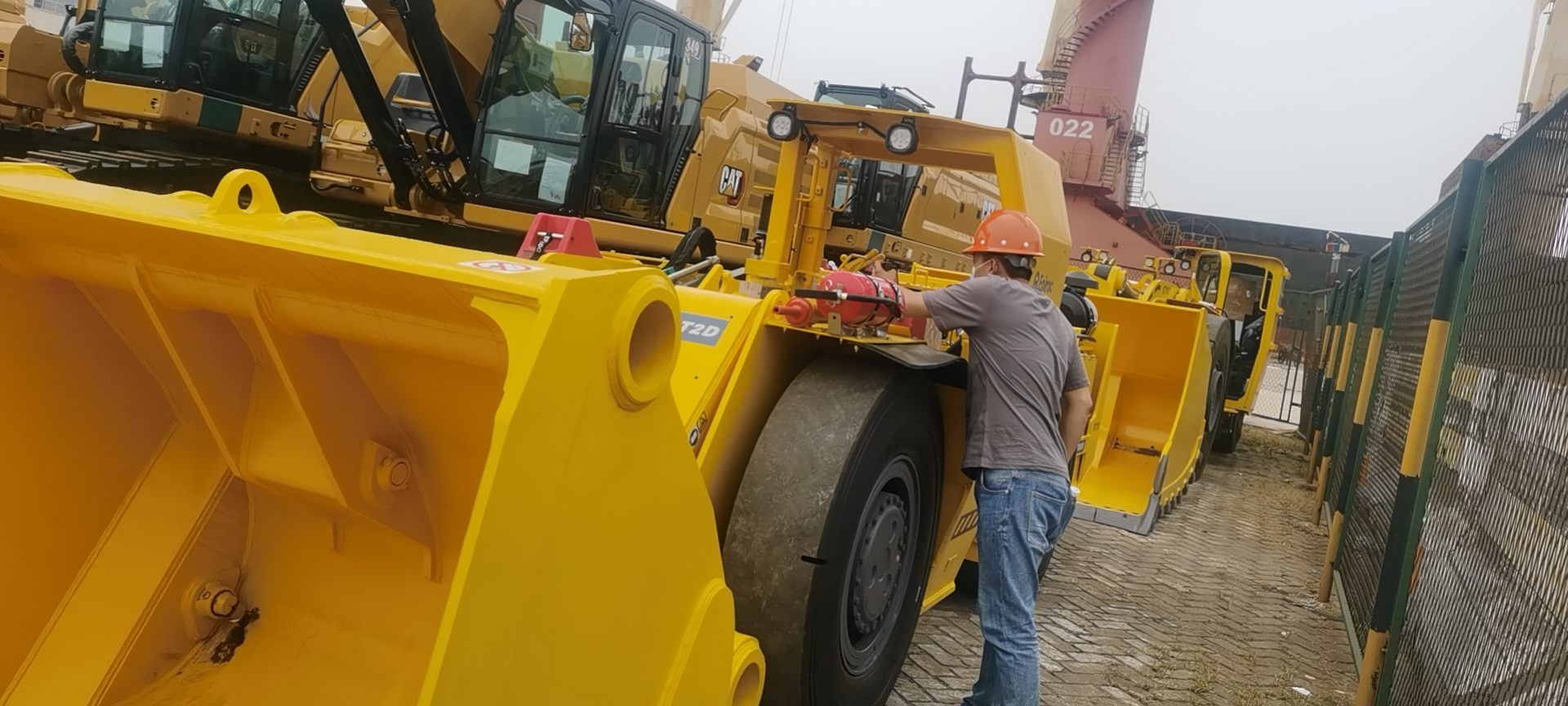 工(gōng)程設備 楚基運輸